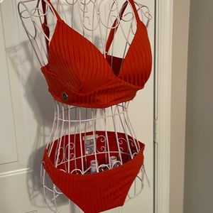 Micheal Kors Persimmon bikini size XS Cruise col